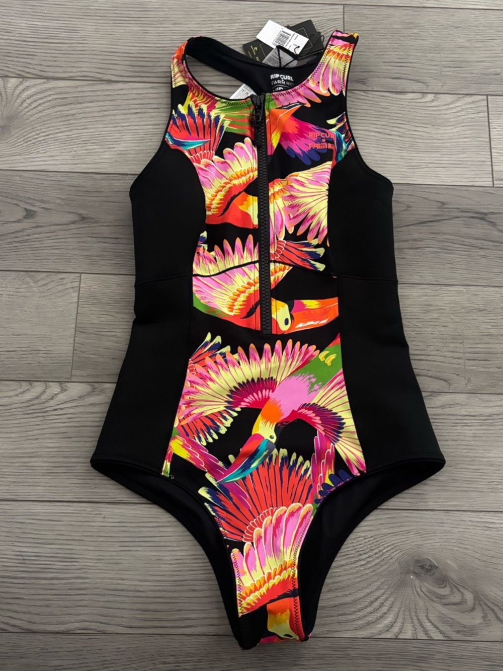 New Rip CurlX Farm Rio Springsuit - Picture 10 of 10
